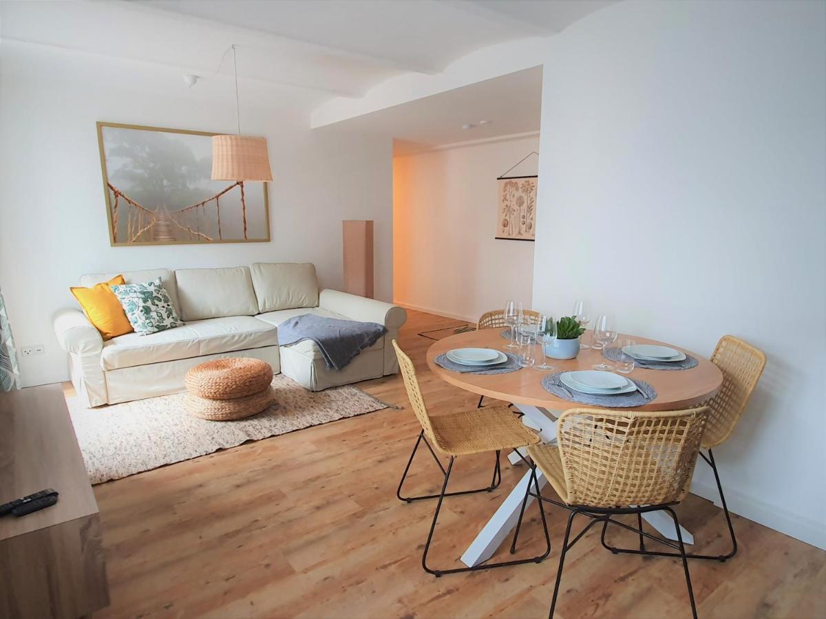 Pb Ferienwohnungen - Fewo 1 - Stilvoll Eingerichtetes Apartment Im Herzen Senftenbergs Eksteriør bilde